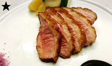 鴨肉のステーキ　血糖値を下げる青紫蘇ソース